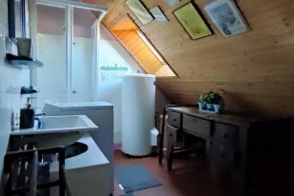Holiday home Charmante Maison De Pecheur Bretonne Vue Sur Mer Le Tour-du-Parc